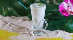 Коктейль «Кокосовый мохито» с белым ромом
