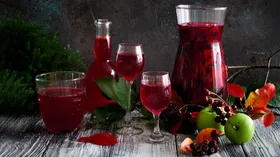 Напиток с рябиной