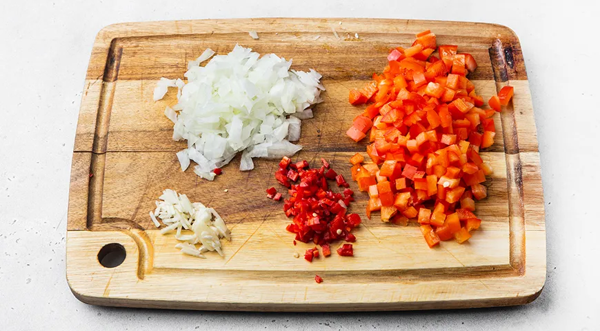 Цветная капуста в духовке с фаршем и сыром