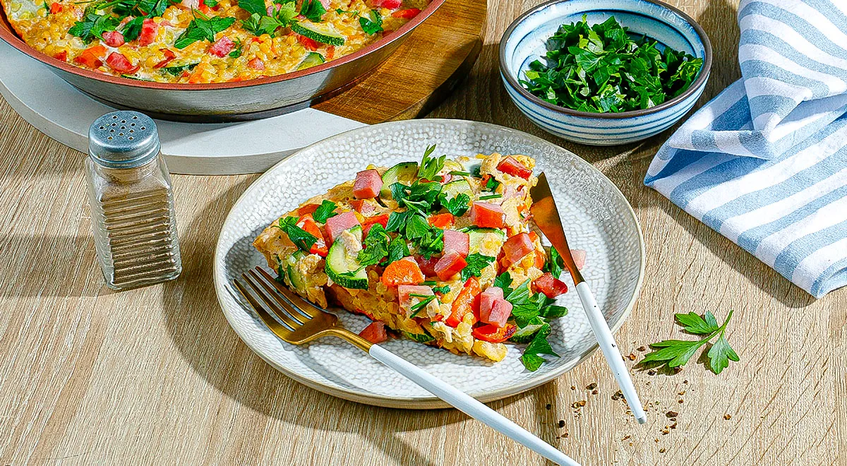 Птитим с балыковой колбасой и овощами