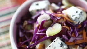 Рецепты с орехами, сельдереем и сырами с плесенью