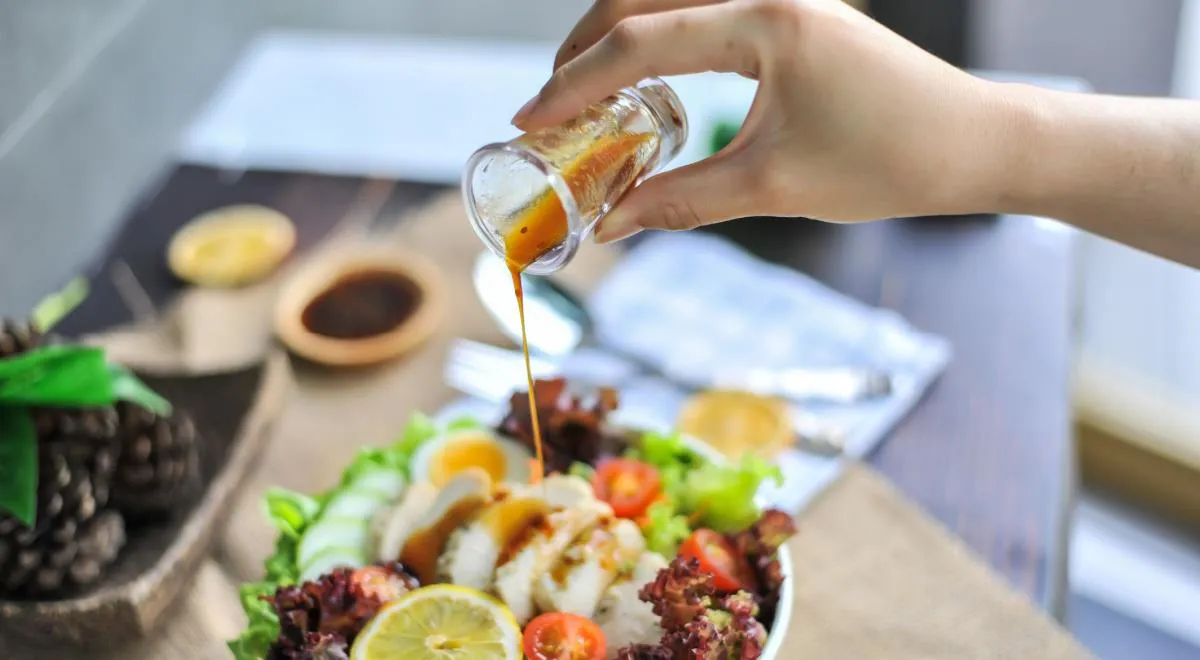 Диетолог рассказал, чем заменить майонез