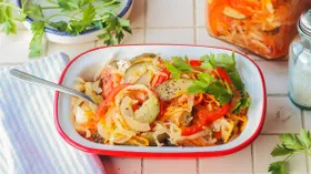 Рецепты с салатом, томатами и капустой