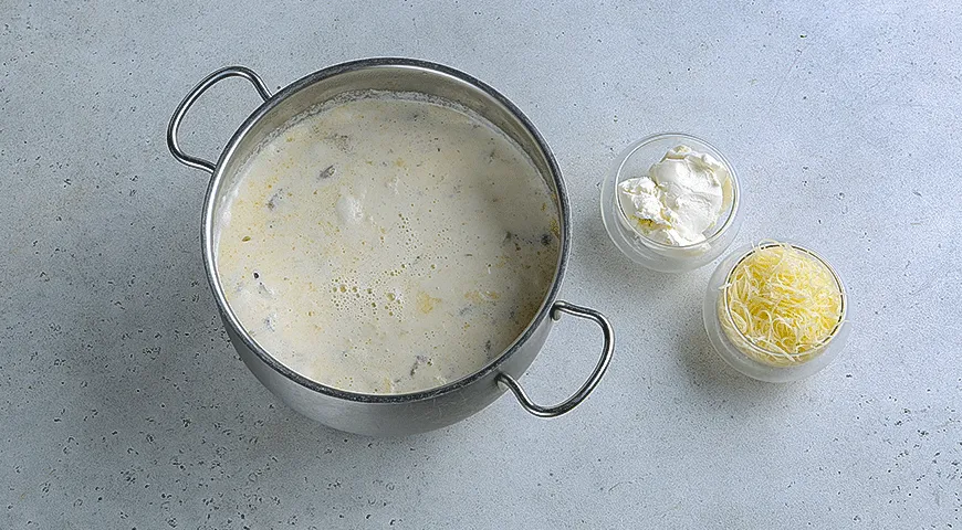 Кукурузный чаудер с лисичками