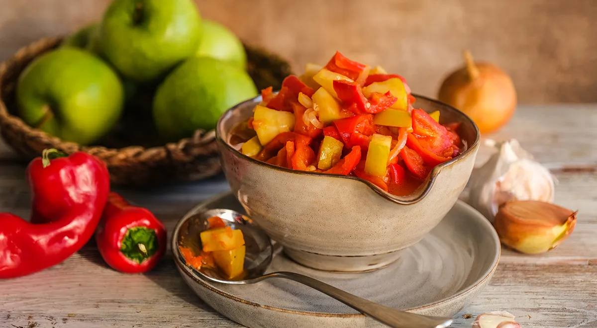 Лечо с яблоками