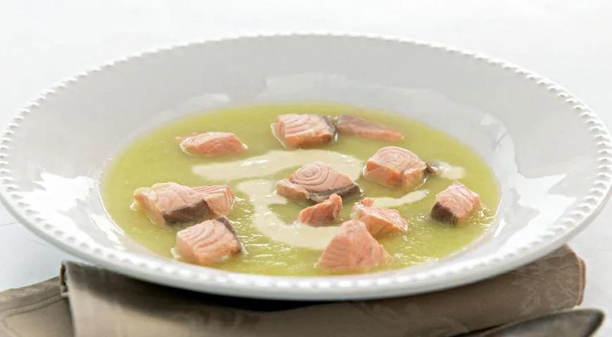 как приготовить рыбный суп из стейка семги | Дзен