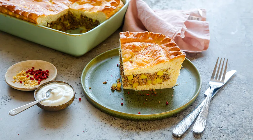 Пирог с потрошками и картофелем