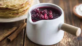 Рецепты с молочной продукцией, мёдом и клюквой