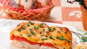 Простые рецепты с твёрдыми сырами и соусом томатным