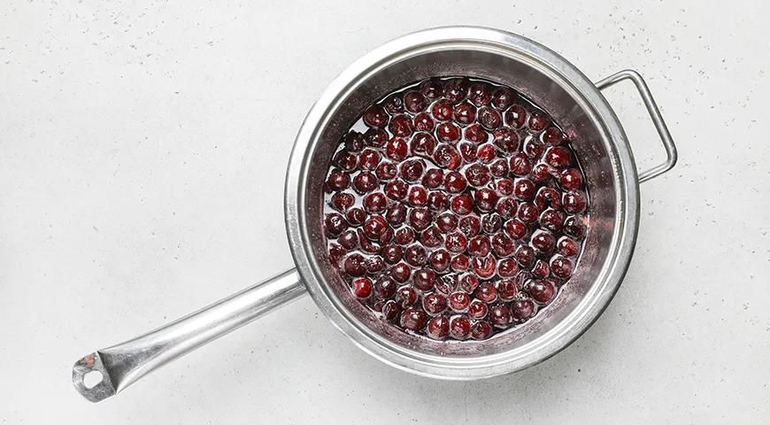 Варенье из жареной вишни