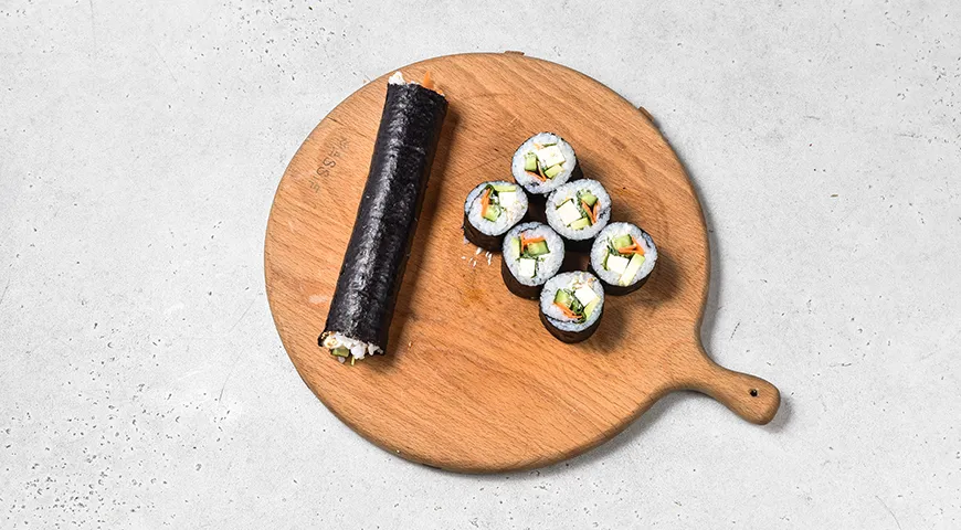 Вегетарианские роллы (маки-суши, норимаки)