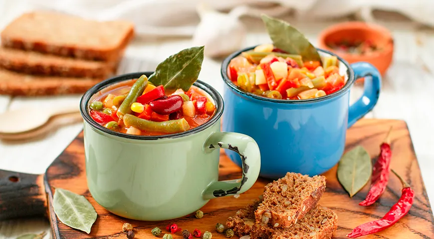 В Германии консервированный зеленый горошек обязательный компонент сытного айнтопфа