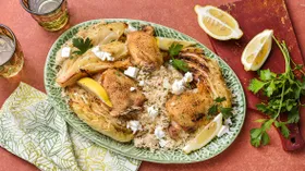 Курица с рисом и капустой в духовке