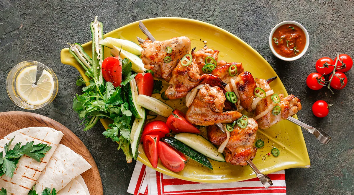 Рецепт шашлыка из куриных крылышек на мангале