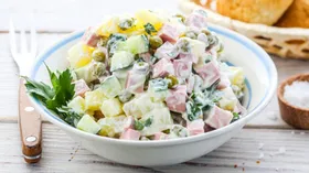 Рецепты с кисломолочными продуктами, картофелем и варёной колбасой