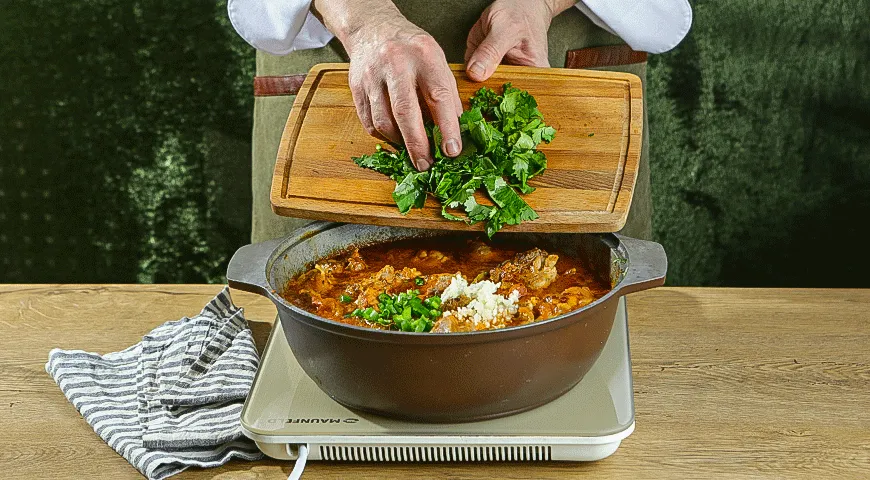 Как приготовить чахохбили из курицы рассказывает шеф-повар