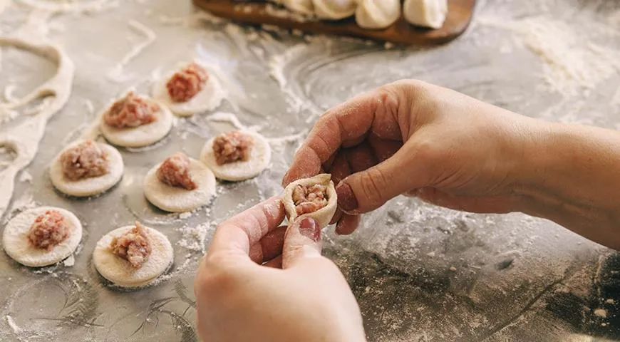 Попробуйте сделать фарш для пельменей из дикого мяса