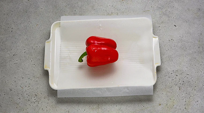 Салат из кальмаров с оливками и сельдереем