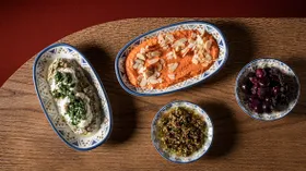 Сервировка со вкусом: какие бренды посуды правят бал в московских ресторанах