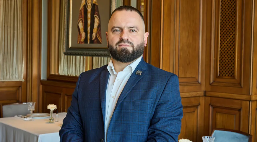 Шеф-сомелье ресторана «Белуга» Алексей Заверткин