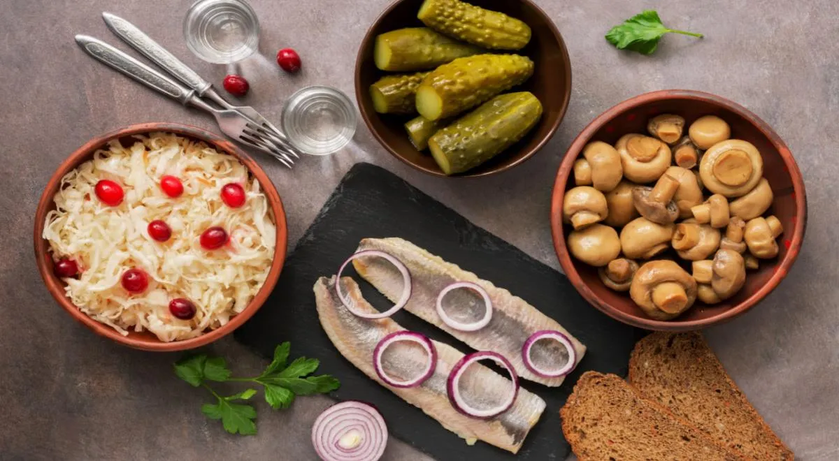 Писательница Татьяна Устинова назвала отечественные суперфуды: квашеная капуста, грибы и котлеты