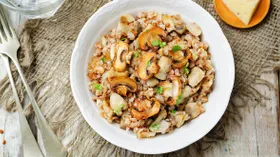 Ризотто из гречки с грибами