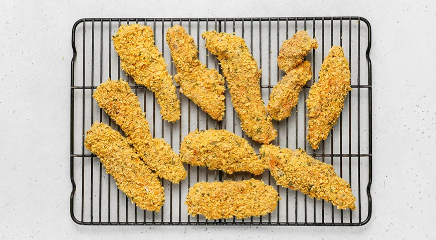 Куриные стрипсы в духовке и соус к ним