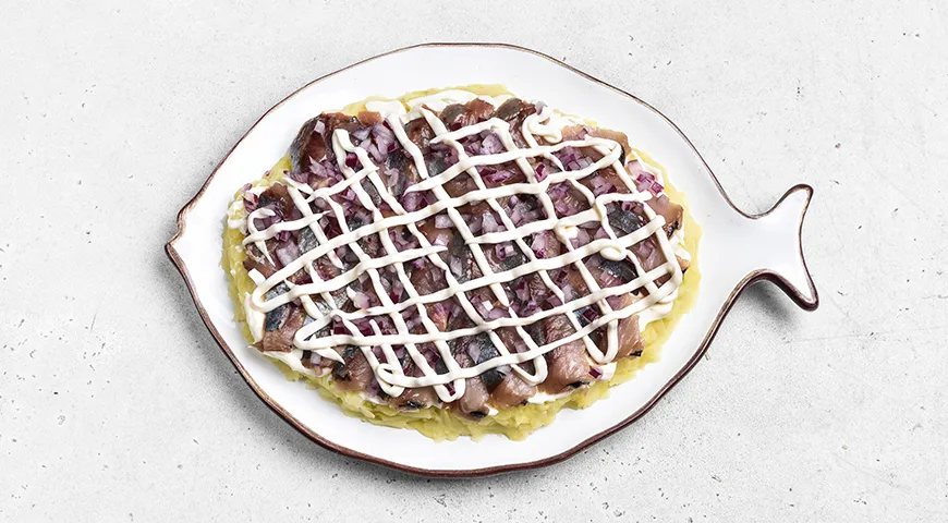 Селедка под шубой без свеклы