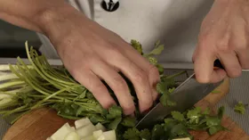 Рецепты с приправами, чесноком и соком
