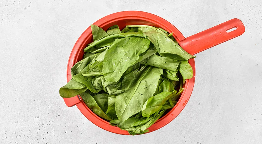 Сладкий заливной пирог со щавелем