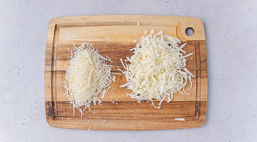 Пицца с прошутто и острым медом