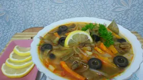 Рецепты с фруктами, оливками и капустой