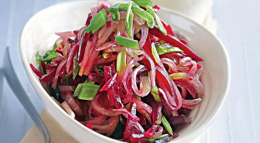 Как приготовить салат из белой редьки: 5 рецептов