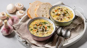 Куриный суп с шампиньонами и картофелем