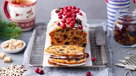 День фруктового пирога: он же кекс, он же штоллен, он же фруткейк