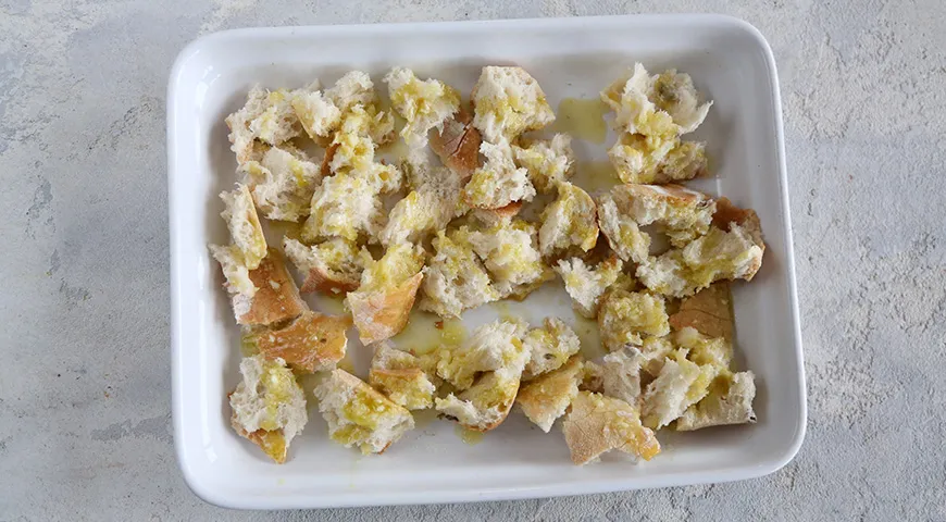 Классический Цезарь с курицей, пошаговый рецепт с фото на 1315 ккал