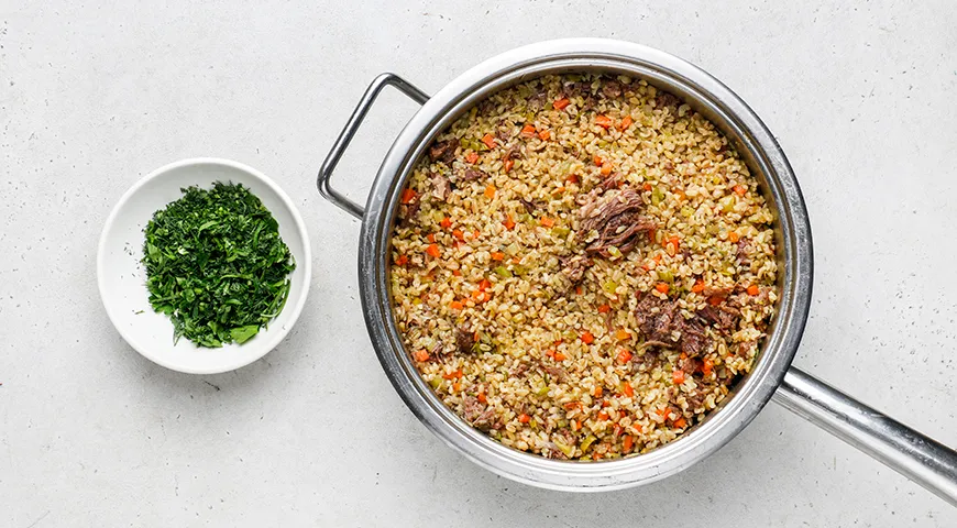 Булгур с тушенкой