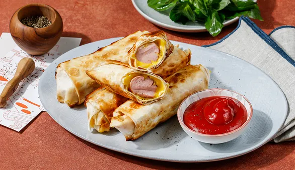 Сосиски в лаваше с плавленым сыром всего из 5 ингредиентов