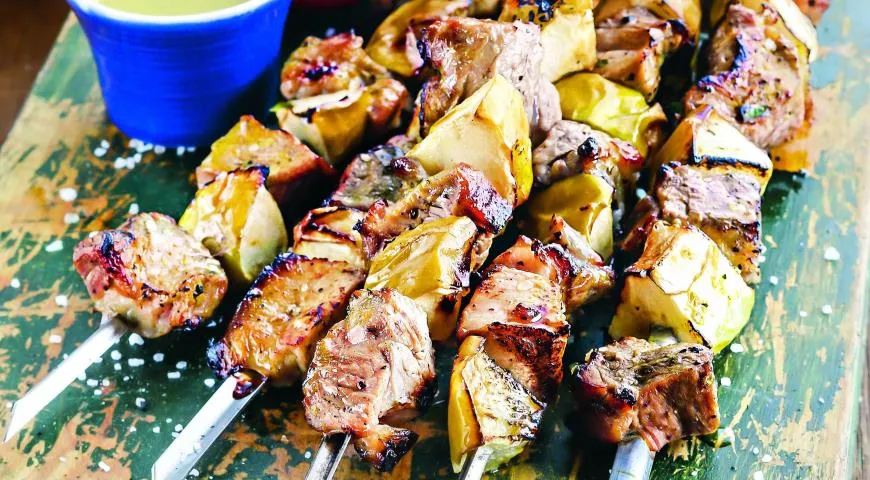 Шашлык из свиной лопатки