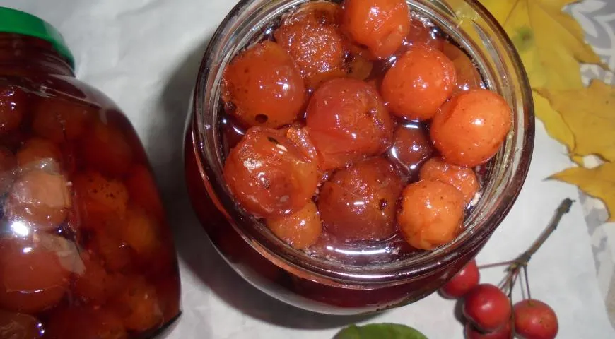 Варенье из ранеток с косточками нарезанное. Яблочное варенье на зиму без стерилизации. Варенье из резаных ранеток. Джем из ранеток. Варенье из желтых ранеток.