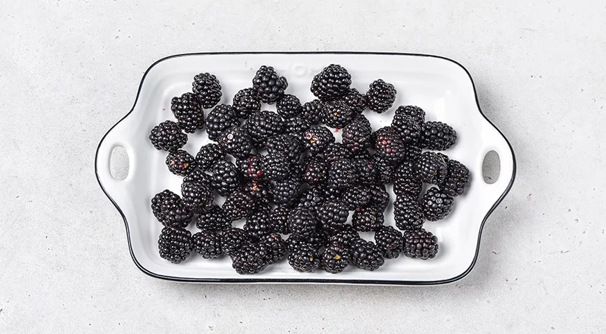 Замороженная ежевика