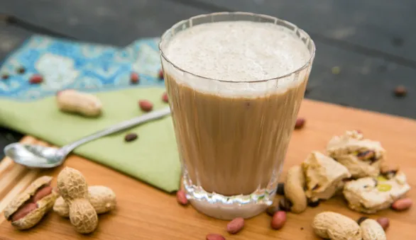 Напиток-десерт Кофе с халвой и кленовым сиропом