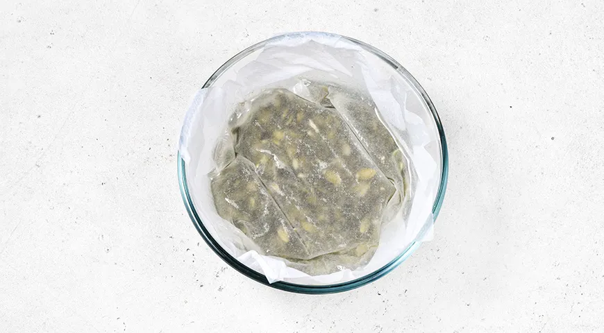 Молоко из тыквенных семечек с курагой