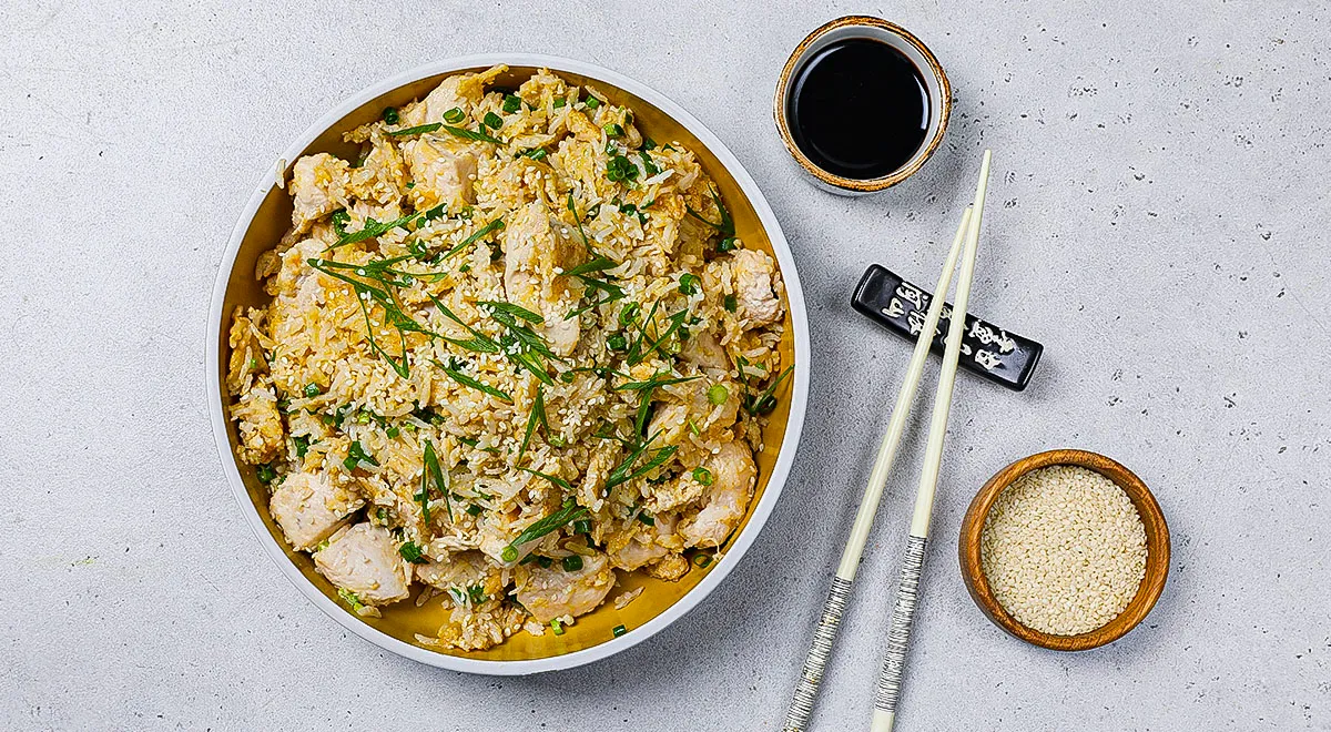 Жареный рис с курицей в аэрогриле