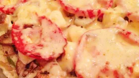 Рецепты с чесноком, рассольными сырами и птицей