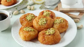 Турецкие пончики «Дамский пупок» (Hanım Göbeği)