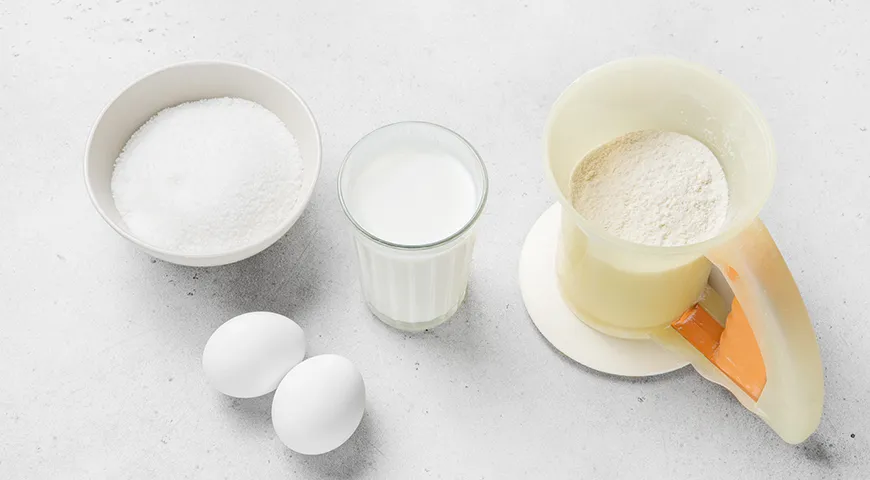 Кулич с яблоками