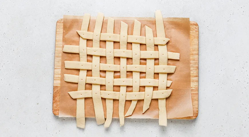 Открытый пирог с повидлом «Мамин»