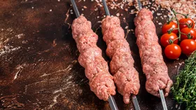 Что сделать, чтобы люля-кебаб не развалился при жарке? Простые правила для идеального результата