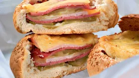 Рецепты с молочной продукцией, мясом и базиликом